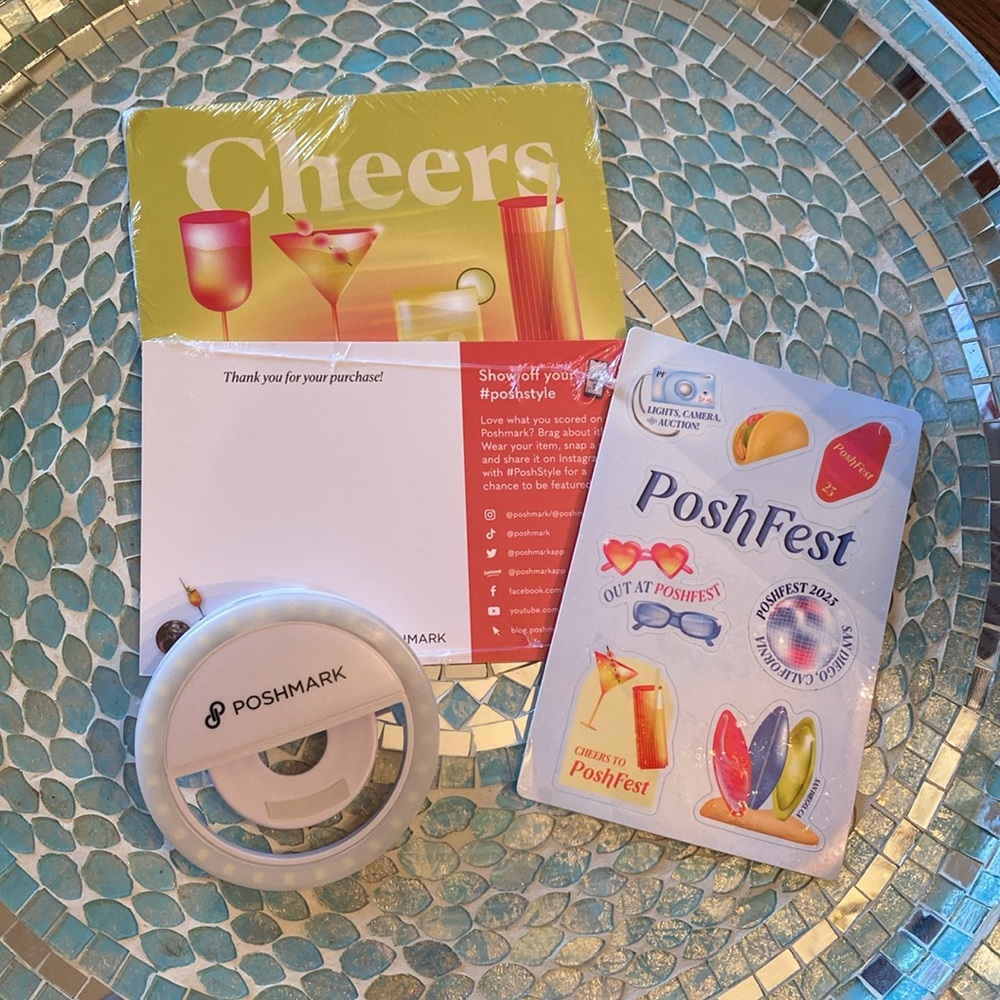 POSHMARK Clipboard Light | Cheers TY postcards 2 packs of 8 - Posh Stickers